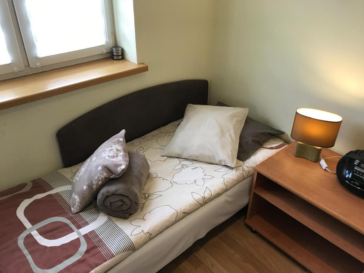 Apartamenty-Studio Noclegi Wczasy Wakacje Ferie - Pobyty Rodzinne Rabka-Zdrój Esterno foto