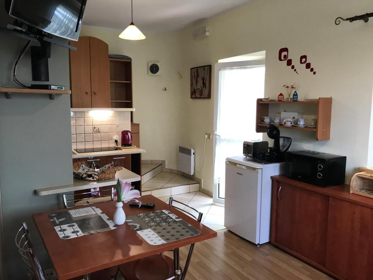 Apartamenty-Studio Noclegi Wczasy Wakacje Ferie - Pobyty Rodzinne Rabka-Zdrój Esterno foto