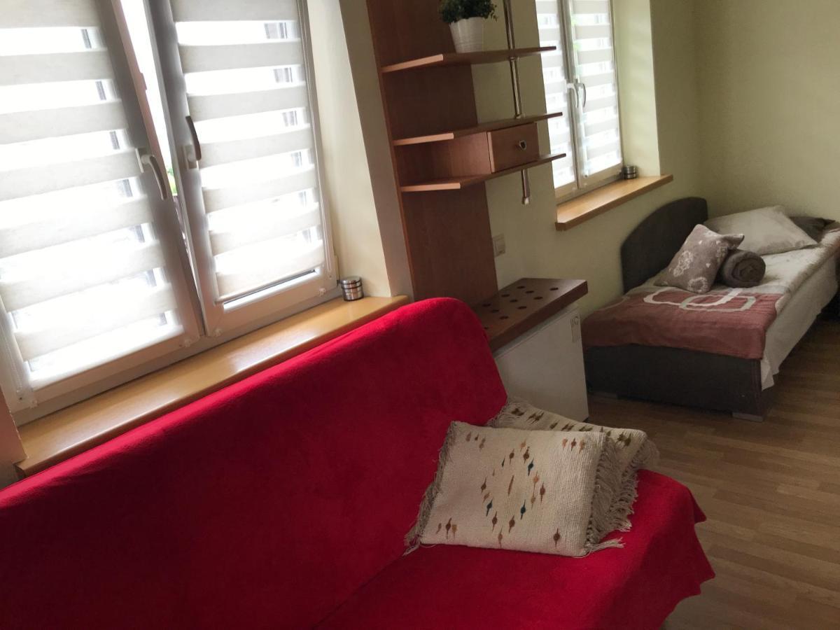 Apartamenty-Studio Noclegi Wczasy Wakacje Ferie - Pobyty Rodzinne Rabka-Zdrój Esterno foto